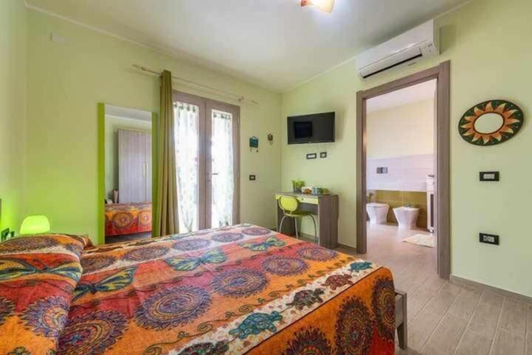 Bedroom 2, Larcobaleno di Chia, Cagliari