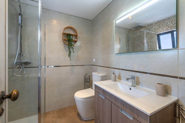 Bathroom, Albufeira Balaia Golf Village 5 Byhoming, Albufeira