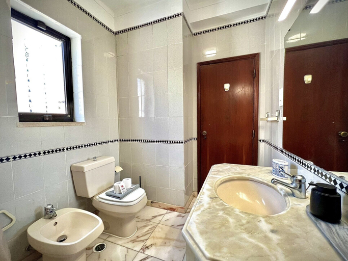 Bathroom 3, Vilamoura Central 8 by Homing, Loulé