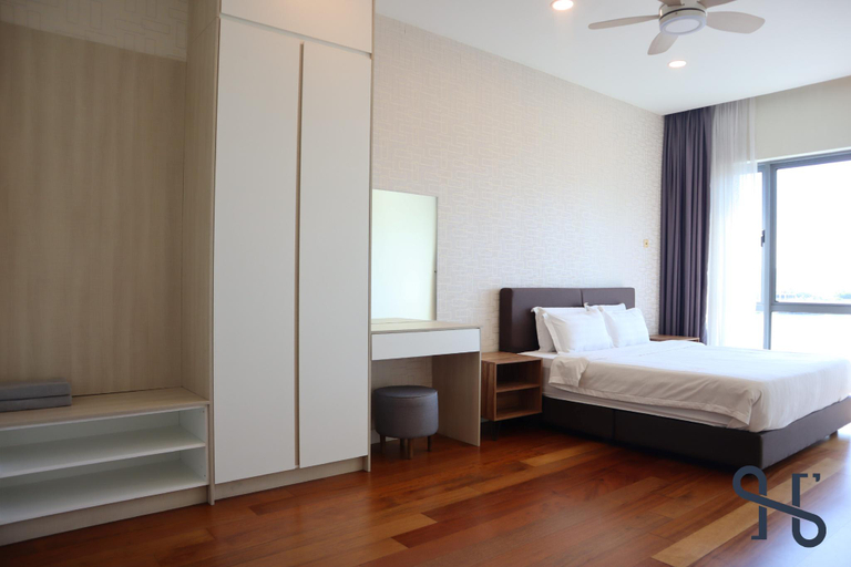 Bedroom 9