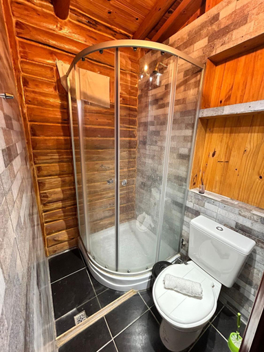Bathroom 3, Amaneceres de San Isidro, Calamuchita