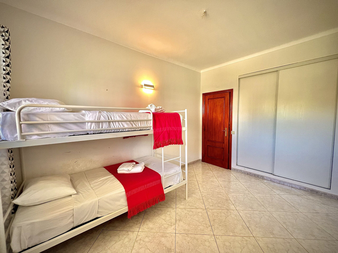 Bedroom 3, Albufeira Marina SOL With Pool by Homing, Albufeira