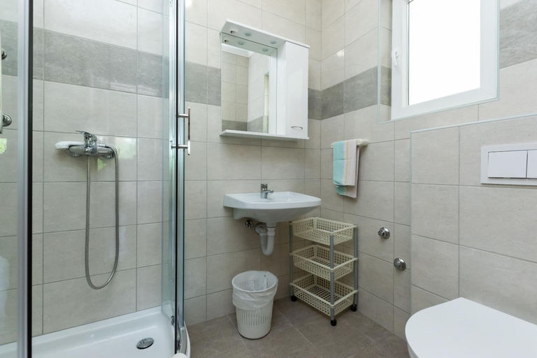 Bathroom 2, Apartments Iva, Lopar/Supetarska Draga