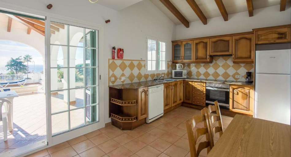 Villa Ursula, Baleares
