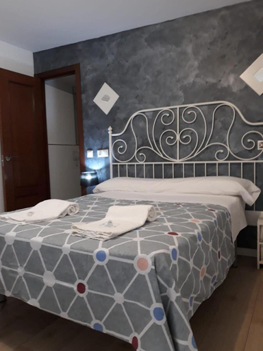 Bedroom 3, Pension Cibeles, Córdoba