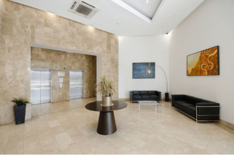Public Area 4, Dalgety Apartments, City
