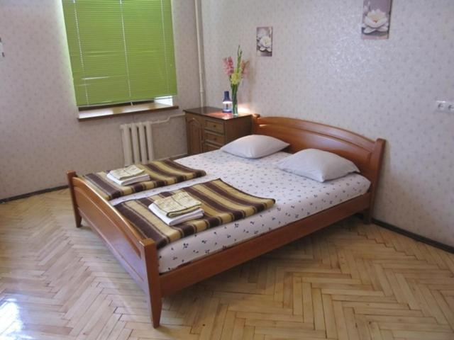 Others 5, Yaroslav Hostel, Podil's'kyi