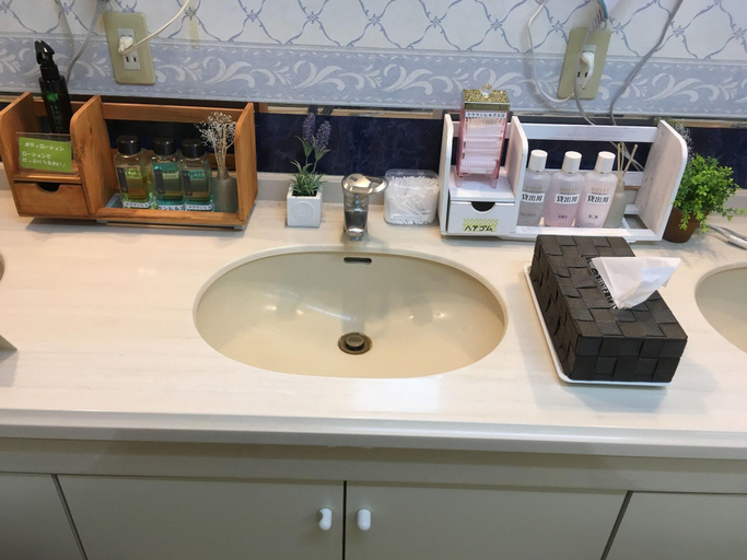 Bathroom 4, Crown Hills Oita, Ōita