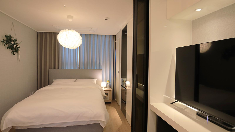 Bedroom 15