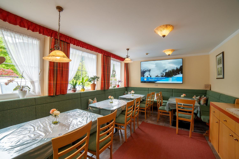 Food & Drinks 4, Appartements Laura, Schwaz