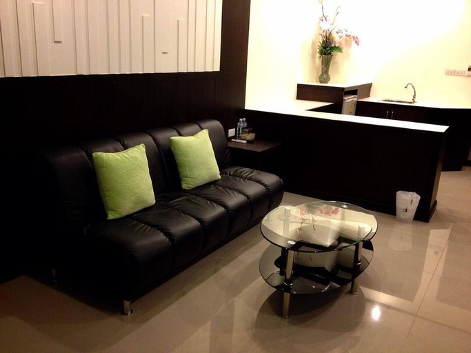 Others 5, The Capital Hotel, Muang Roi Et