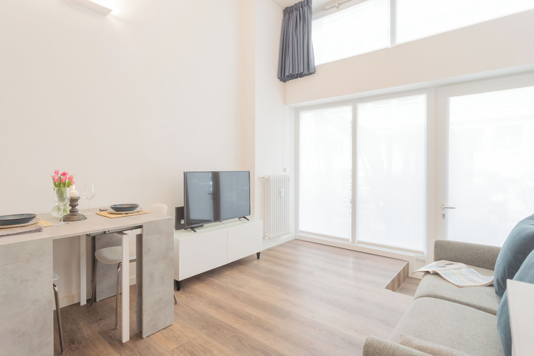 Others 3, A Step From the Dome Apartment by Rent all Como, Como
