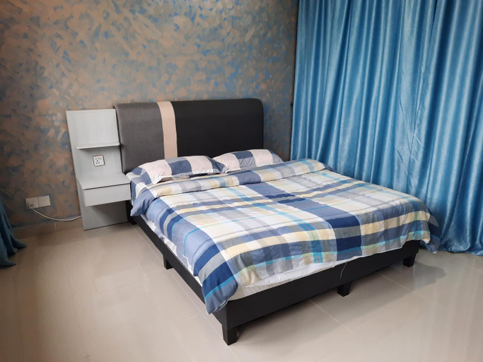 Others 5, Meridin, Johor Bahru