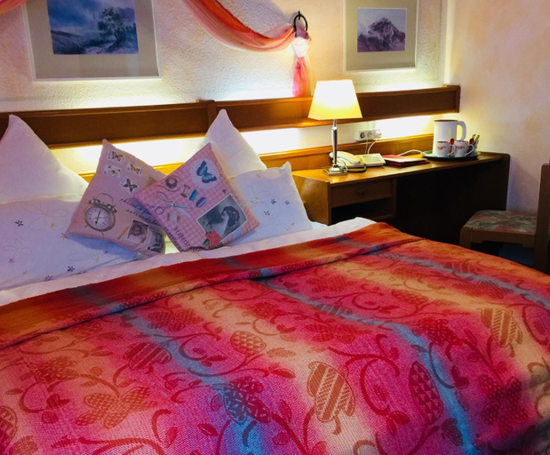 Bedroom 13