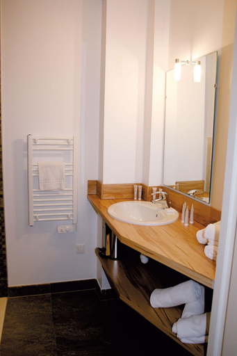 Bathroom 4, Thalacap Residence, Hérault