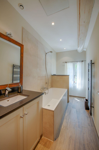 Bedroom 3, N15 - Chambres d'hôtes, Vaucluse