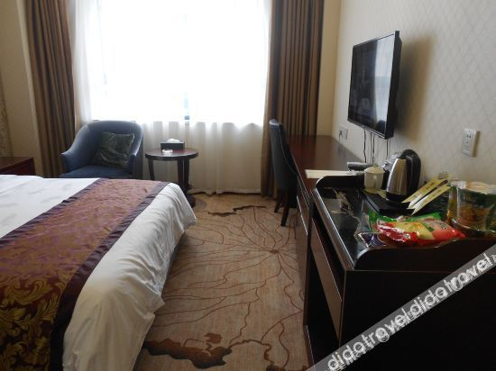Others 2, Yuzun Hotel (Jiajiang Times Square), Leshan