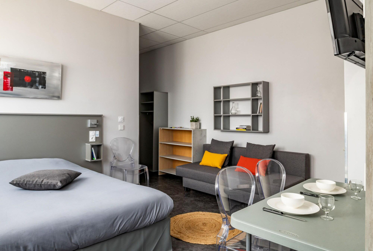 Bedroom 2, Smartappart Lorient, Morbihan