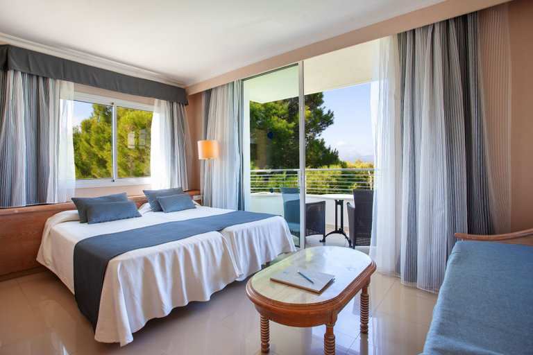Bedroom 3, Grupotel Natura Playa, Baleares