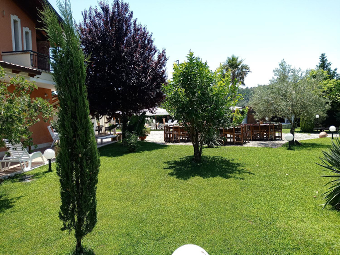 Others 5, B&b kabbala club, Cosenza