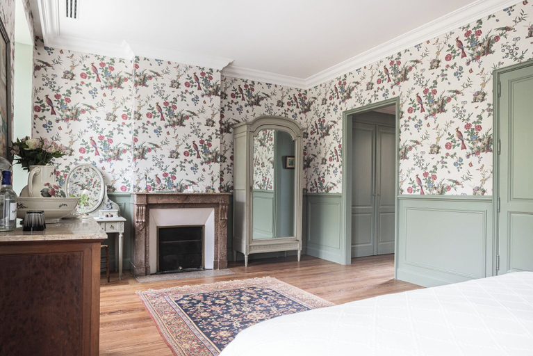 Bedroom 4, Château Sénéjac, Gironde