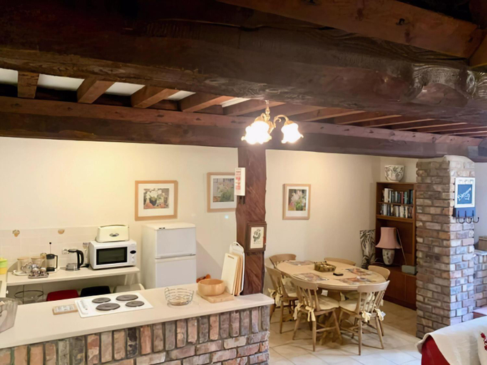Others 4, Tranquil Cottage in Normandy, Calvados