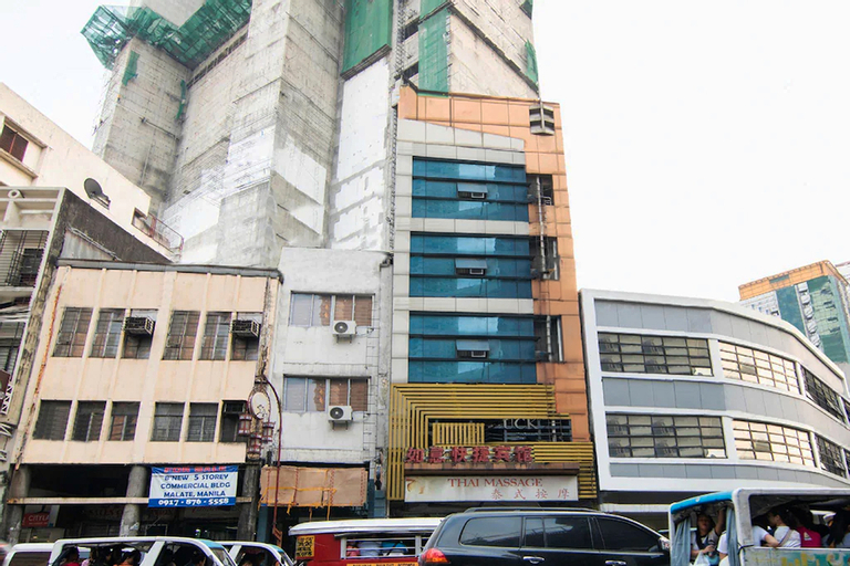 Lucky Hotel Manila, ميترو مانيلا