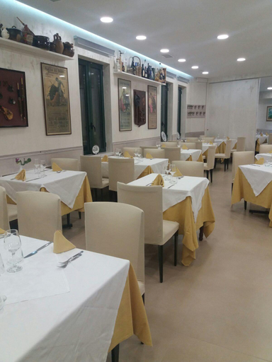 Food & Drinks 4, Hotel Malaga, Avellino