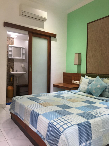 Bedroom 2, Nadi Alit Homestay, Badung
