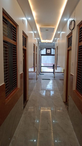 Others 5, Tirupati Homestay, Faizabad