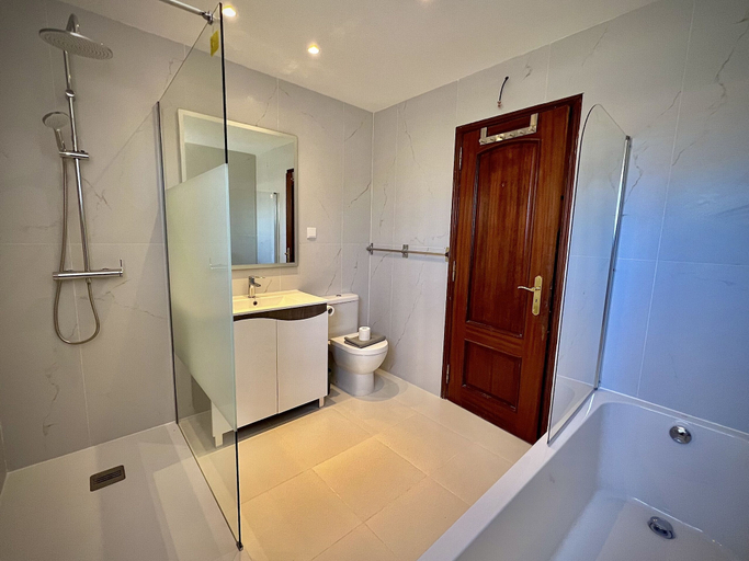 Bathroom 4, Albufeira Summer Villa 2 by Homing, Albufeira