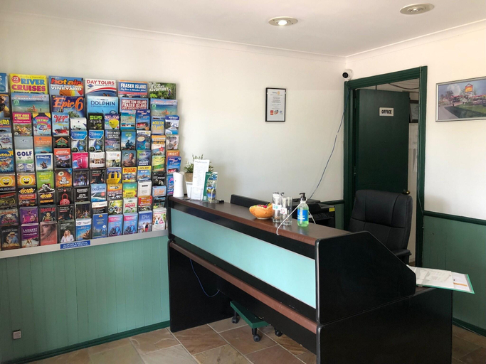 Public Area, McNevins Logan Park Motel, Loganholme