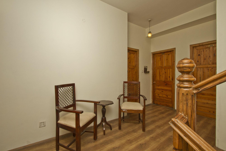 Public Area, Treebo Trend The Alpine Heritage Residency, Shimla