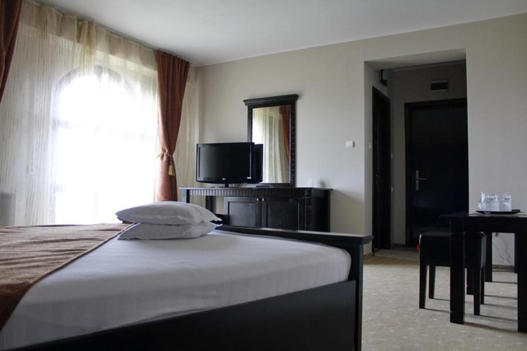 Bedroom 2, Hotel Imperium, Suceava