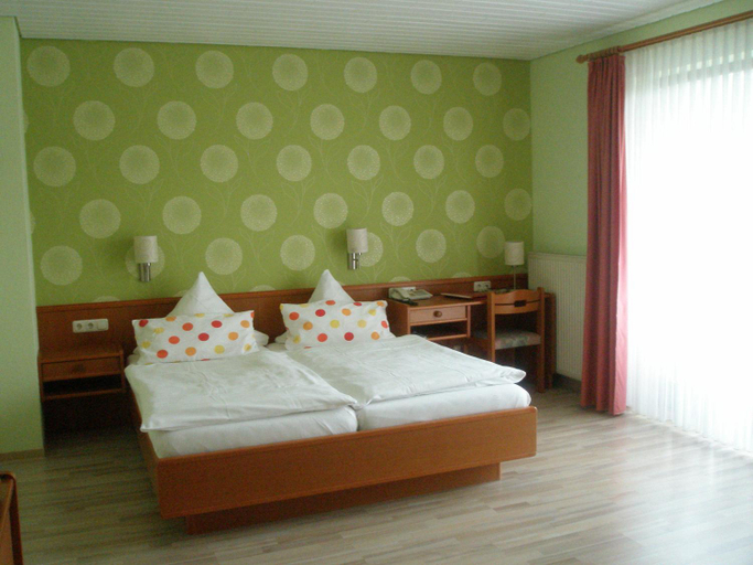 Bedroom 14
