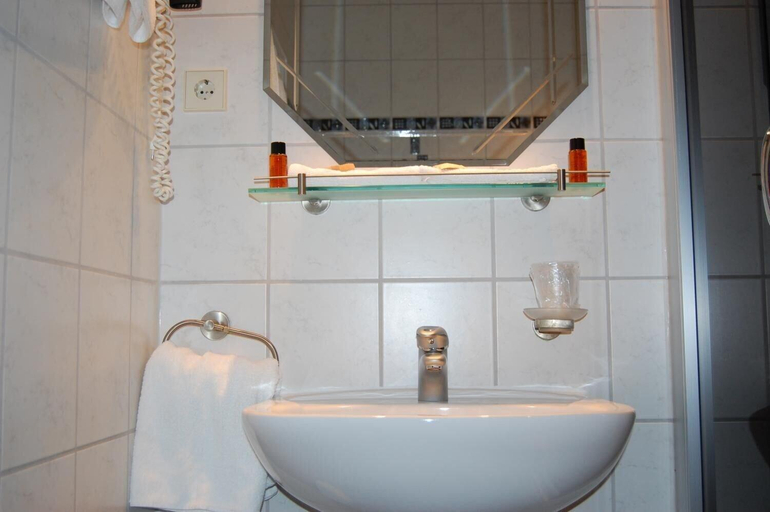 Bathroom, Marktschänke, Bad Dürkheim