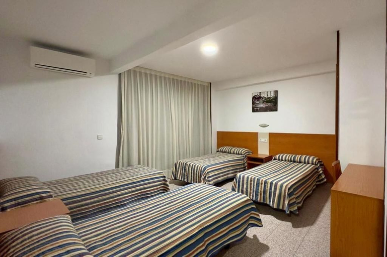 Bedroom 3, Pensión La Orozca, Alicante