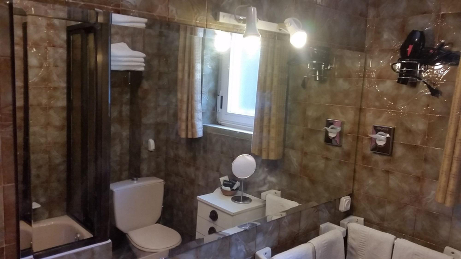 Bathroom, La Vista de Gredos, Ávila