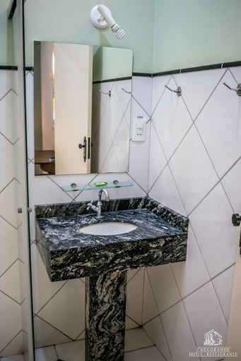 Bathroom 4, Itapira Casa Grande Hotel, Itapira