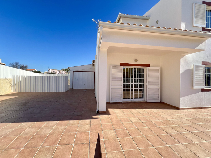 Exterior & Views 2, Pêra Stylish Villa With Pool by Homing, Silves