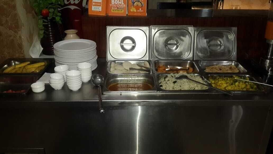 Food & Drinks 5, Hotel Simran Pride, Raipur