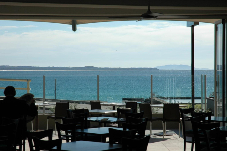 Food & Drinks 5, The Dorsal Boutique Hotel, Great Lakes