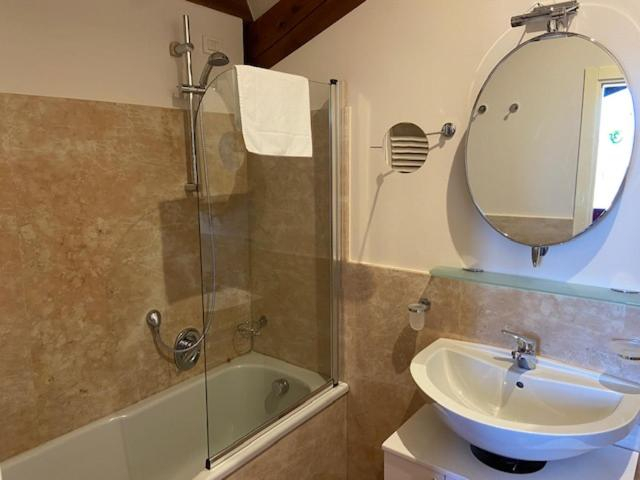 Bathroom 3, Ca' Masieri Hotel, Vicenza
