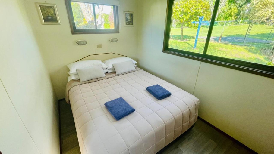 Bedroom 2, Orere Point -  TOP 10 Holiday Park, Manukau