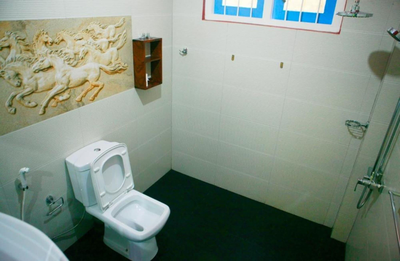 Bathroom 4, The Change Hotel, K.F.G. & G. Korale