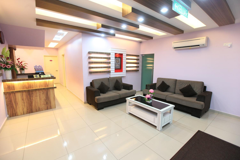 Others 5, Al Huda Hotel, Malacca City