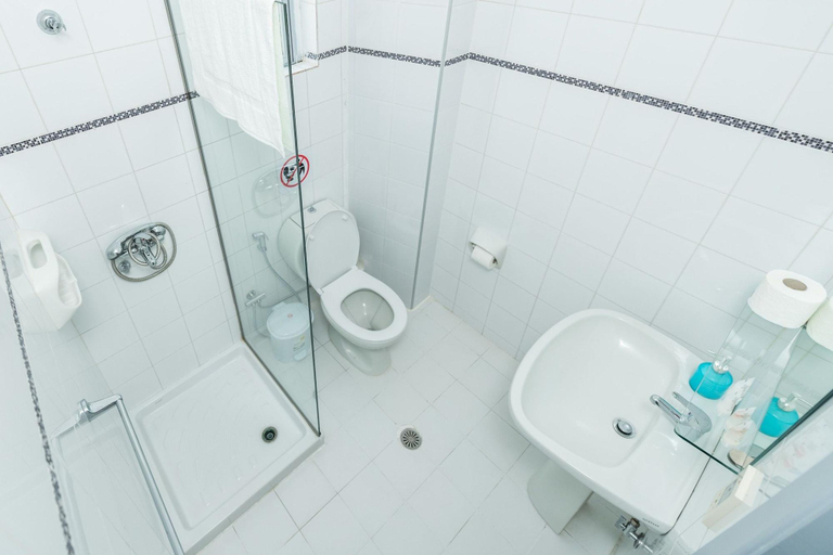Bathroom 4, Maritina Apartments, South Aegean