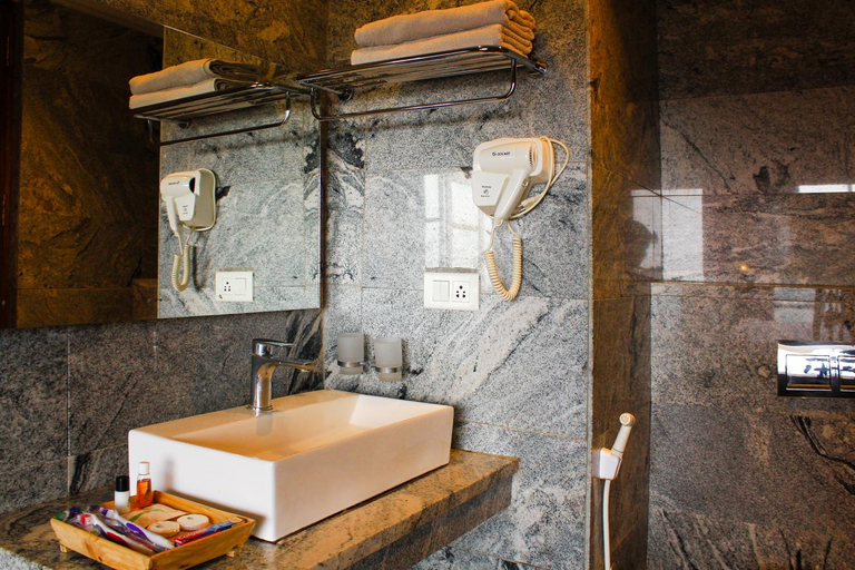 Bathroom 5, MERIDIAN HILL TOP YERCAUD, Salem