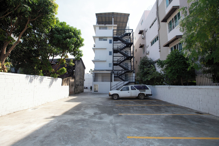 Exterior & Views 2, 185 @ Surawong Hotel, Bang Rak