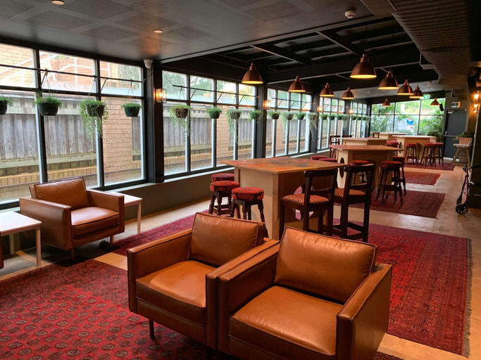 Food & Drinks 5, Southend Hotel, Sydney